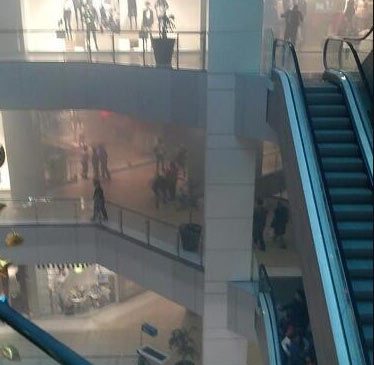 Hombre muere y se presume que estuvo cinco días atrapado en escalera de emergencias del Costanera Center