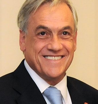 Piñera anunció que entregará 8718 subsidios a la clase media, con mayor aporte estatal
