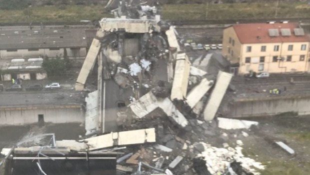 Tragedia en Italia. Almenos 30 muertos tras derrumbe de puente en Génova